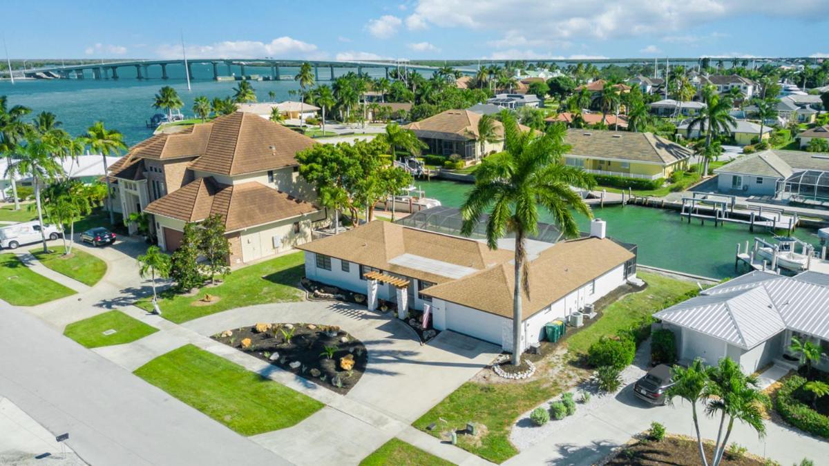 Elevated 955 - Spacious Family Riverfront Home 4 Bedrooms Marco Island Exterior photo